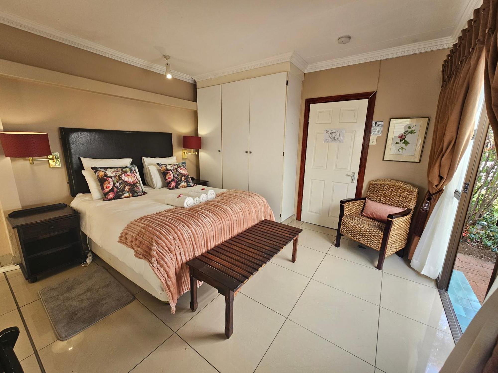 Bettie'S Luxury Lodge Kroonstad Exteriér fotografie