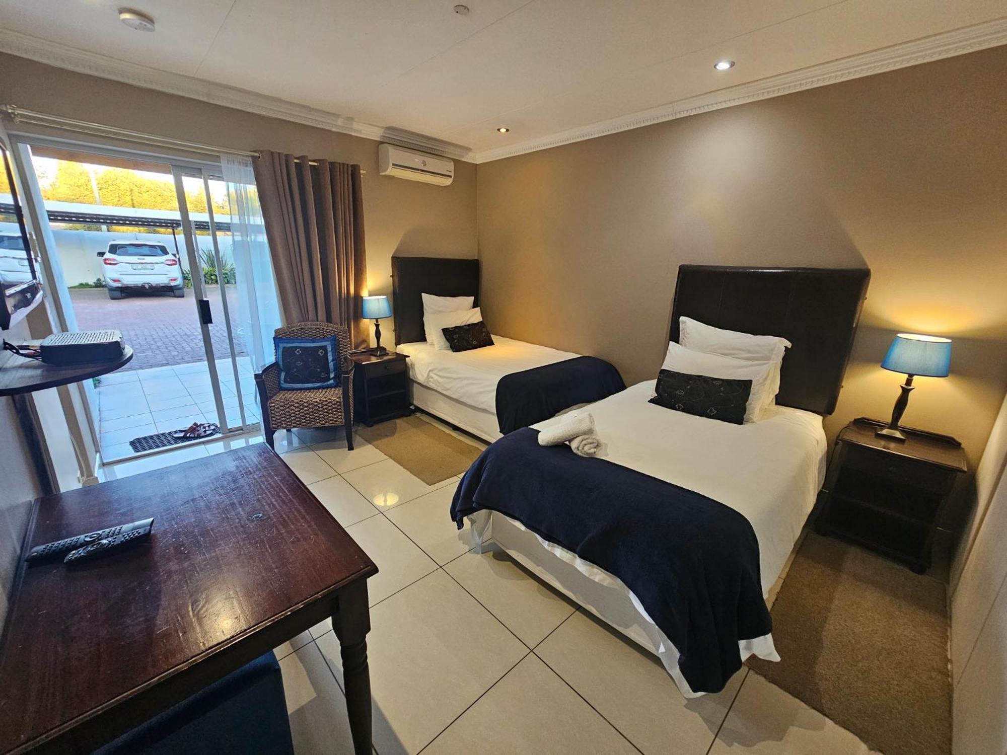 Bettie'S Luxury Lodge Kroonstad Exteriér fotografie