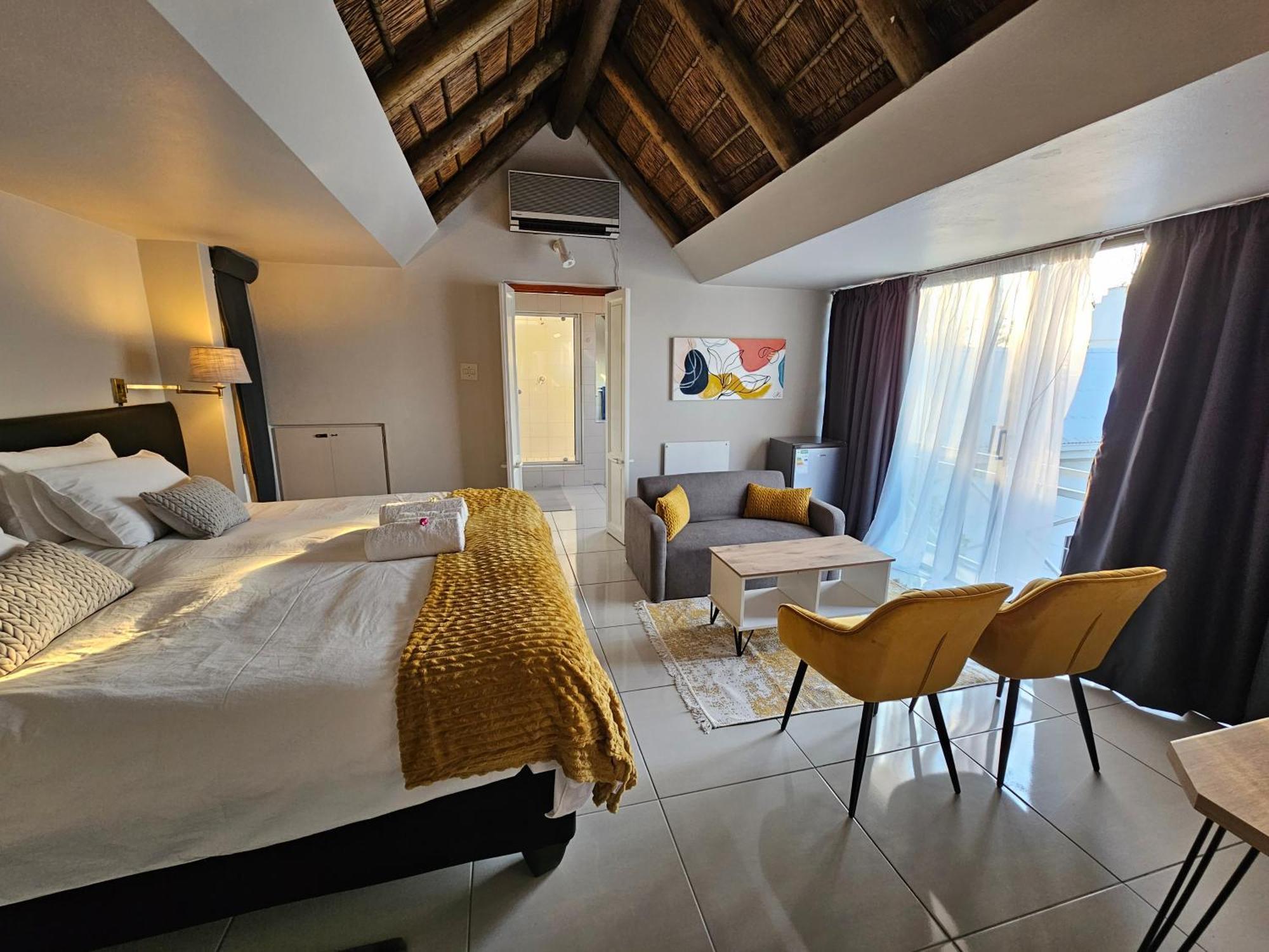 Bettie'S Luxury Lodge Kroonstad Exteriér fotografie