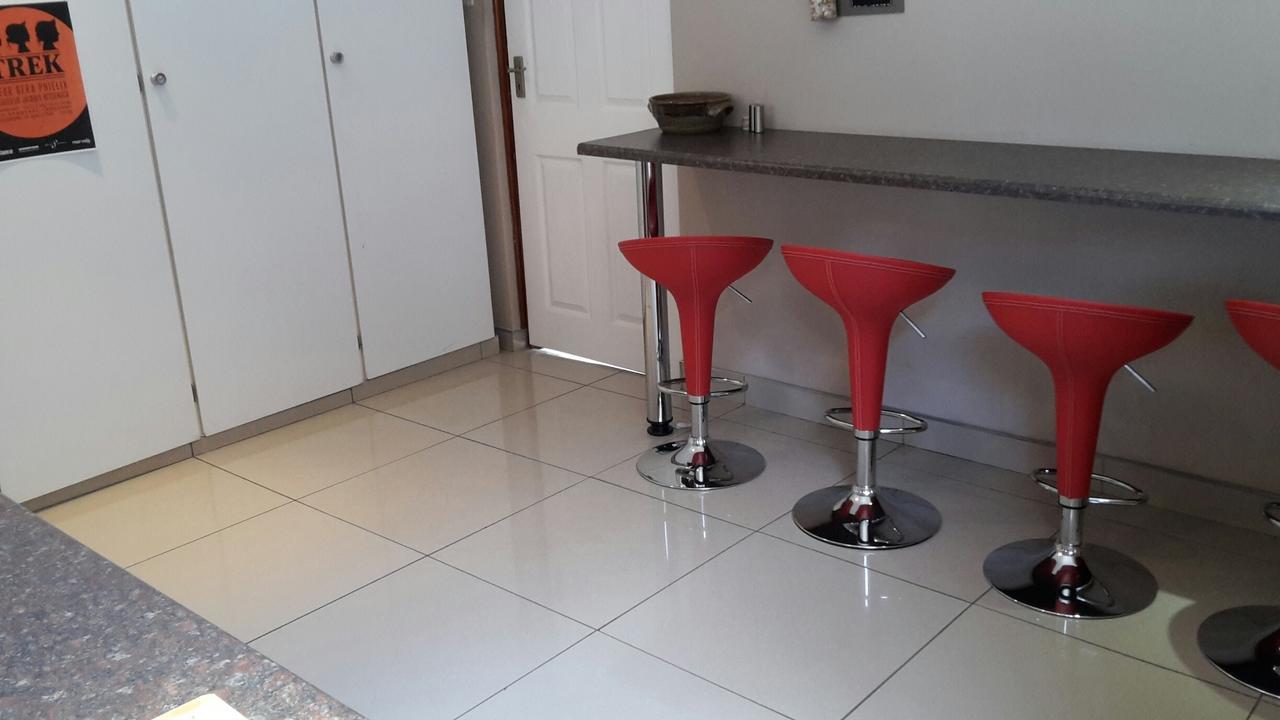 Bettie'S Luxury Lodge Kroonstad Exteriér fotografie