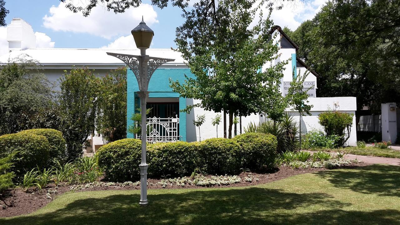 Bettie'S Luxury Lodge Kroonstad Exteriér fotografie